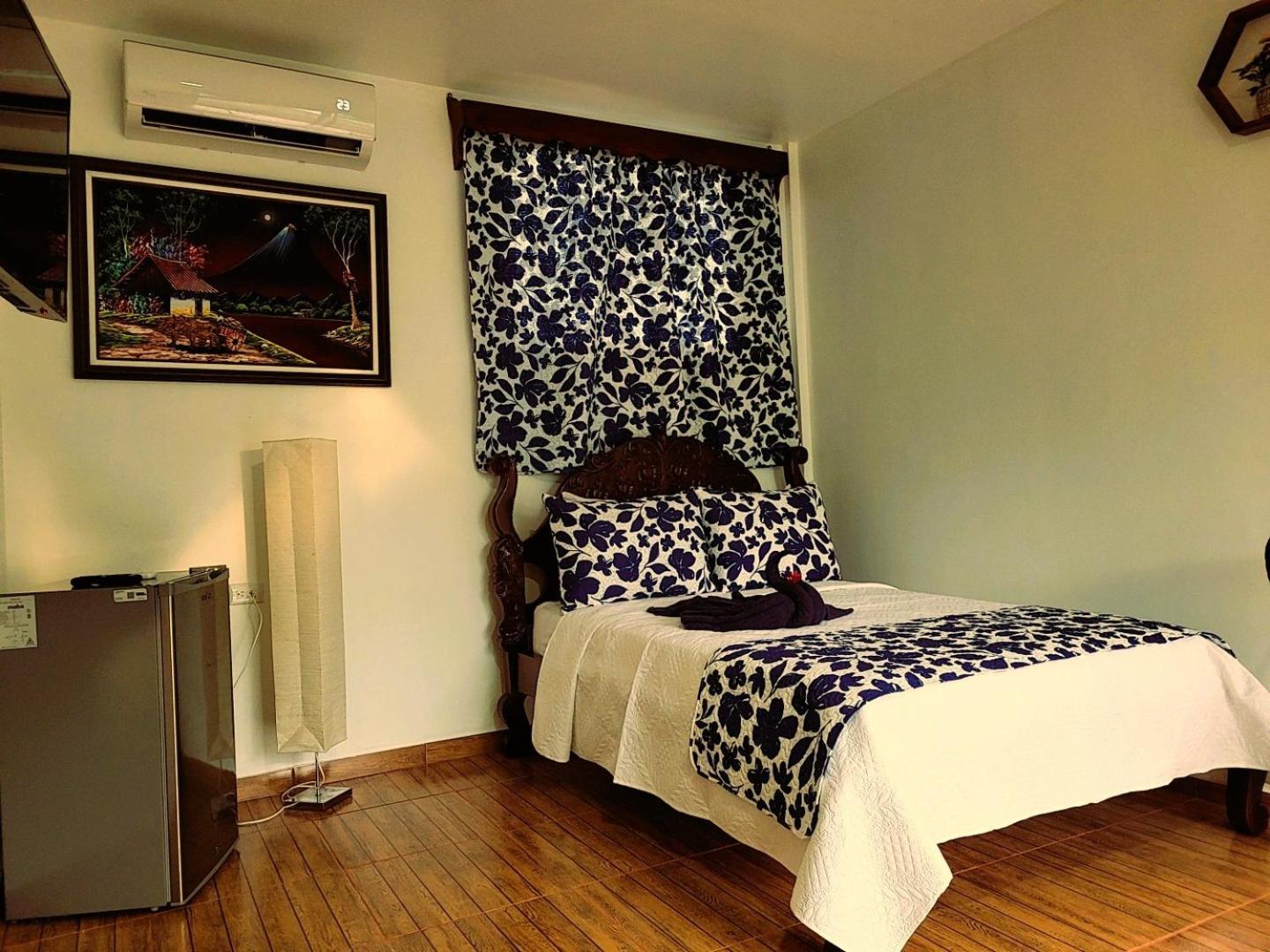Tico Bed & Breakfast La Fortuna Esterno foto